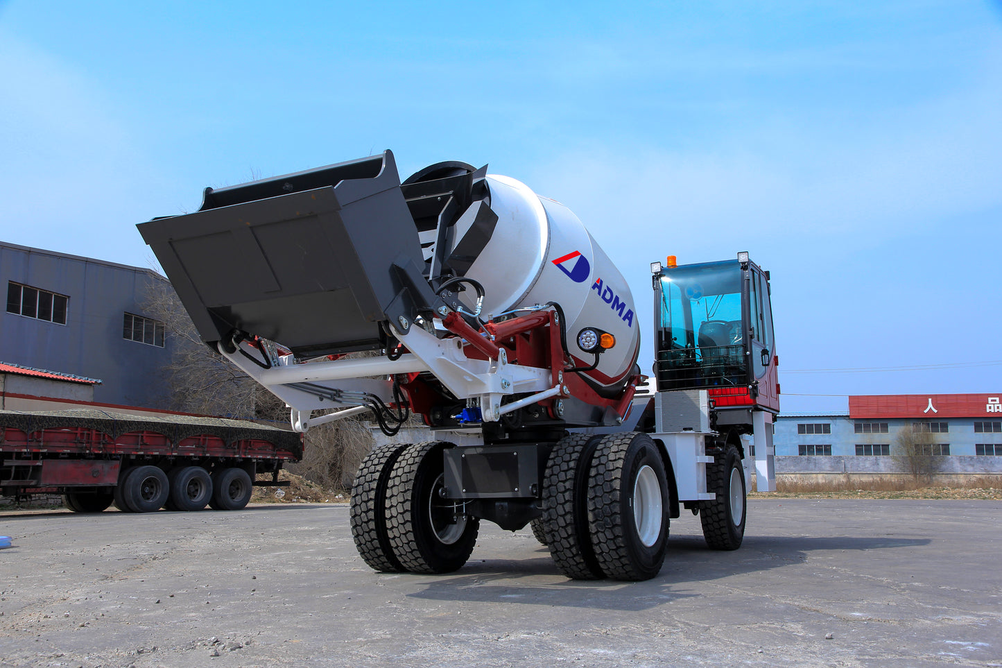 Type-5500 Tank Self-loading Mixer Truck (with rear cab)
